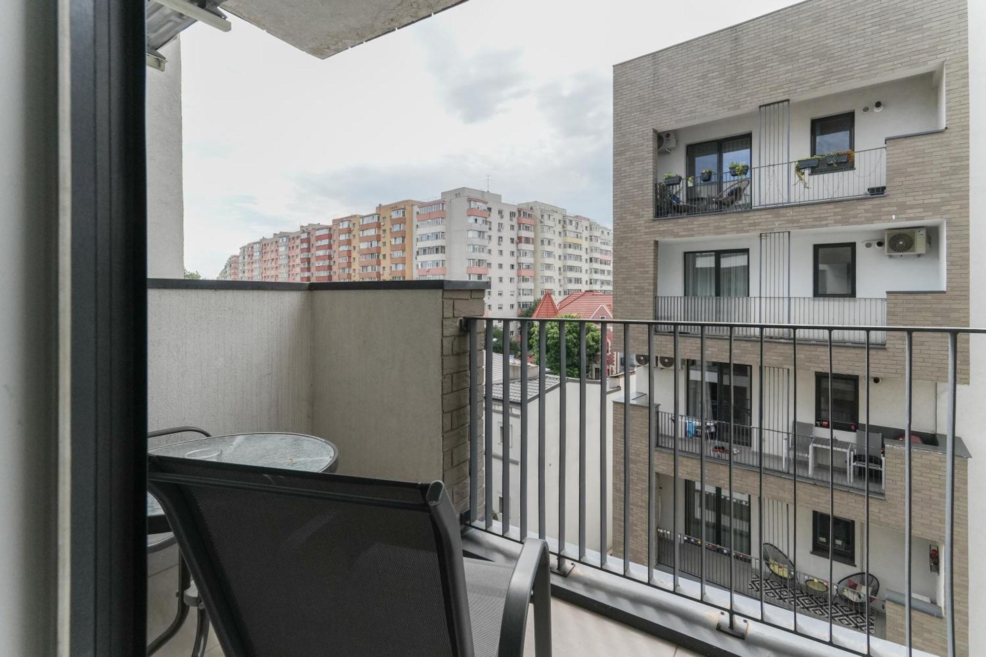Ana - Cozy & Quiet Apt With Balcony & Garden View Bucareste Exterior foto